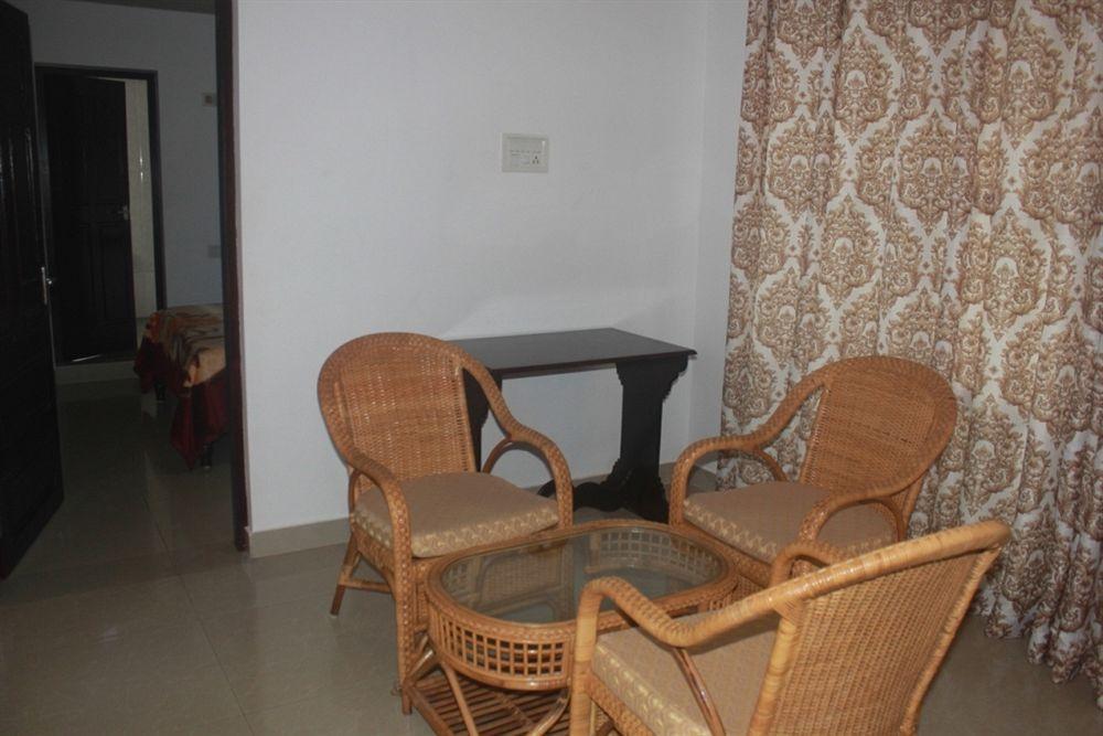 Palm Beach Resort, Alleppey Alappuzha Extérieur photo