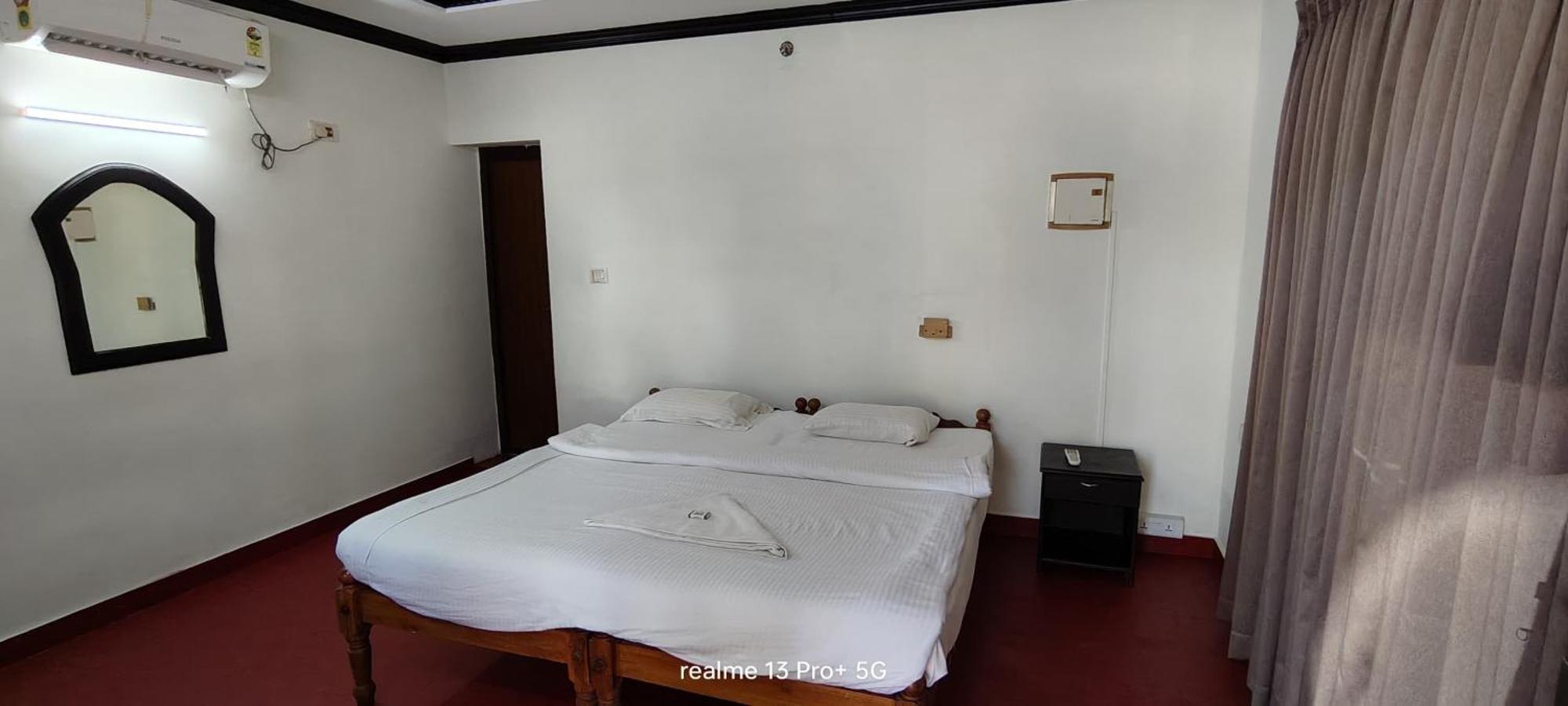 Palm Beach Resort, Alleppey Alappuzha Extérieur photo